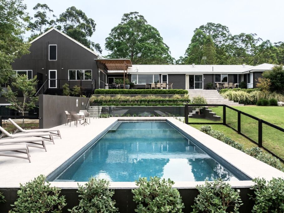 Hillgate Berry holiday house pool